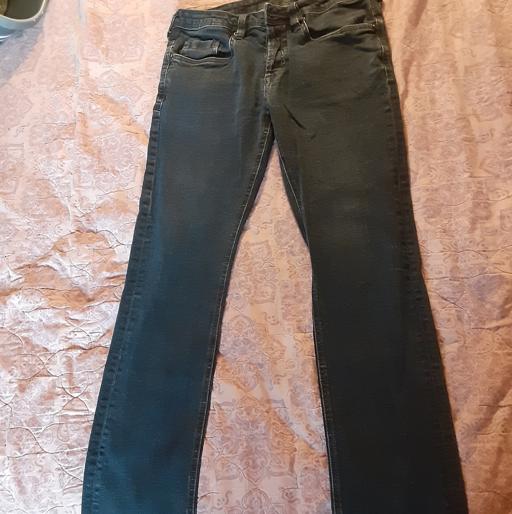 Brand new never worn jeans
